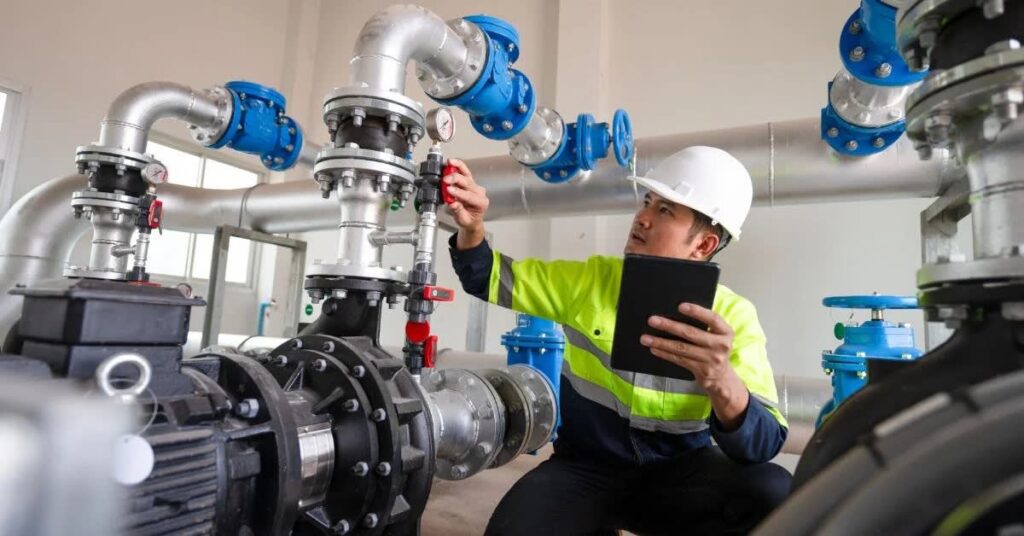 Senior Plumbing Hire